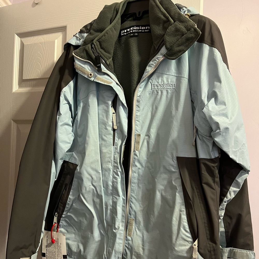 Snowboarding coat